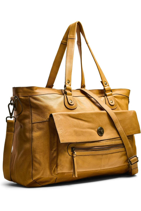 Women’s Totally Royal Leather Travel Bag13 Shoulder Bag, Cognac