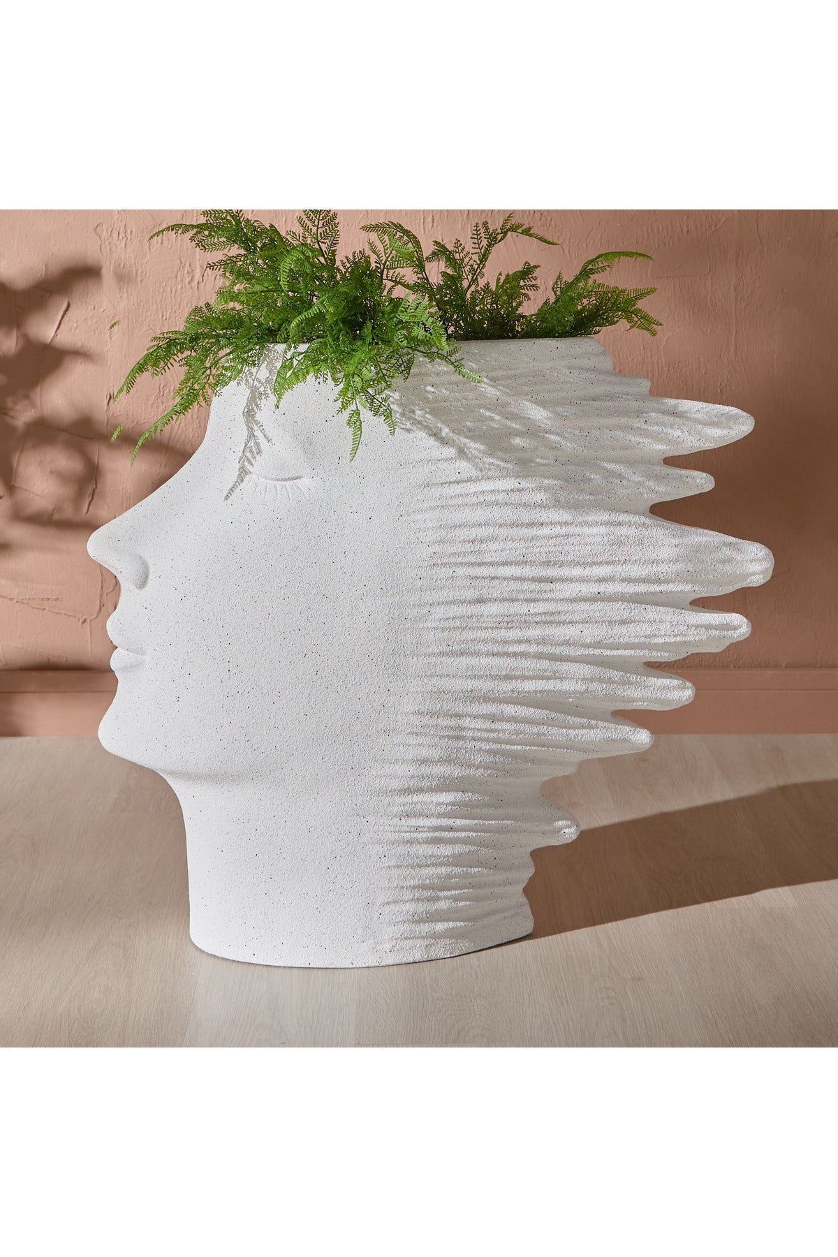 Galliver Resin Vase - 73 cm