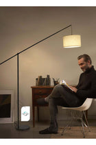 Creative Simple Atmosphere Standing Floor Lamp Cantilever Vertical Adjustable Balance Arm Natural Linen Drum Lampshade Matte Black Metal Pole Foot Switch