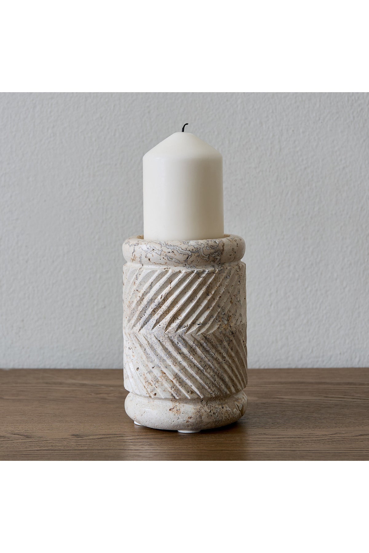 Raha Pillar Candleholder