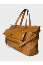 Women’s Totally Royal Leather Travel Bag13 Shoulder Bag, Cognac