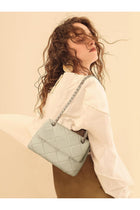 Quilted Crossbody Purses for Women Small Ladies Shoulder Bags with Chain Trendy Clutch Purse Cute Designer Bag