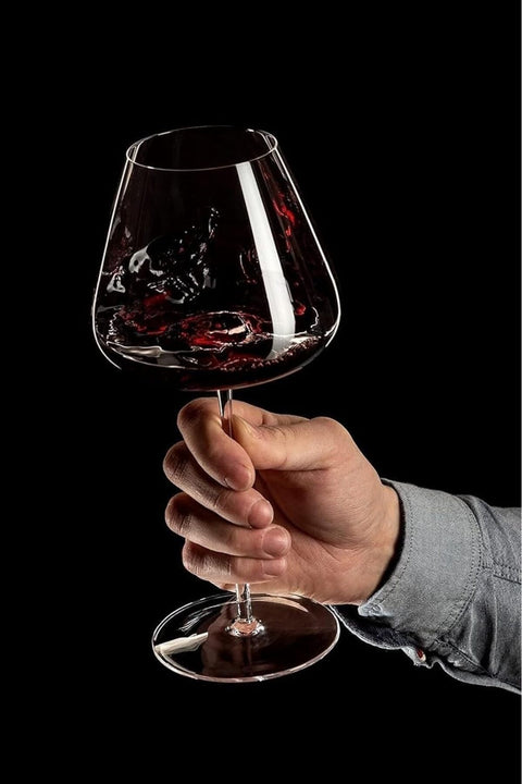 YKingder Wine Glasses Set of 2. 700ml Elegant Hand blown White and Red Wine Glasses. Lead-free Premium Crystal Clear Glass