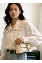 Bags for Ladies Crocodile Pattern Handbag for Daily Use Stylish Women Shoulder Bag with Inner Zipper Pocket and Front Gold Buckle Lightweight Crossbody for Work and Casual Outfits White
