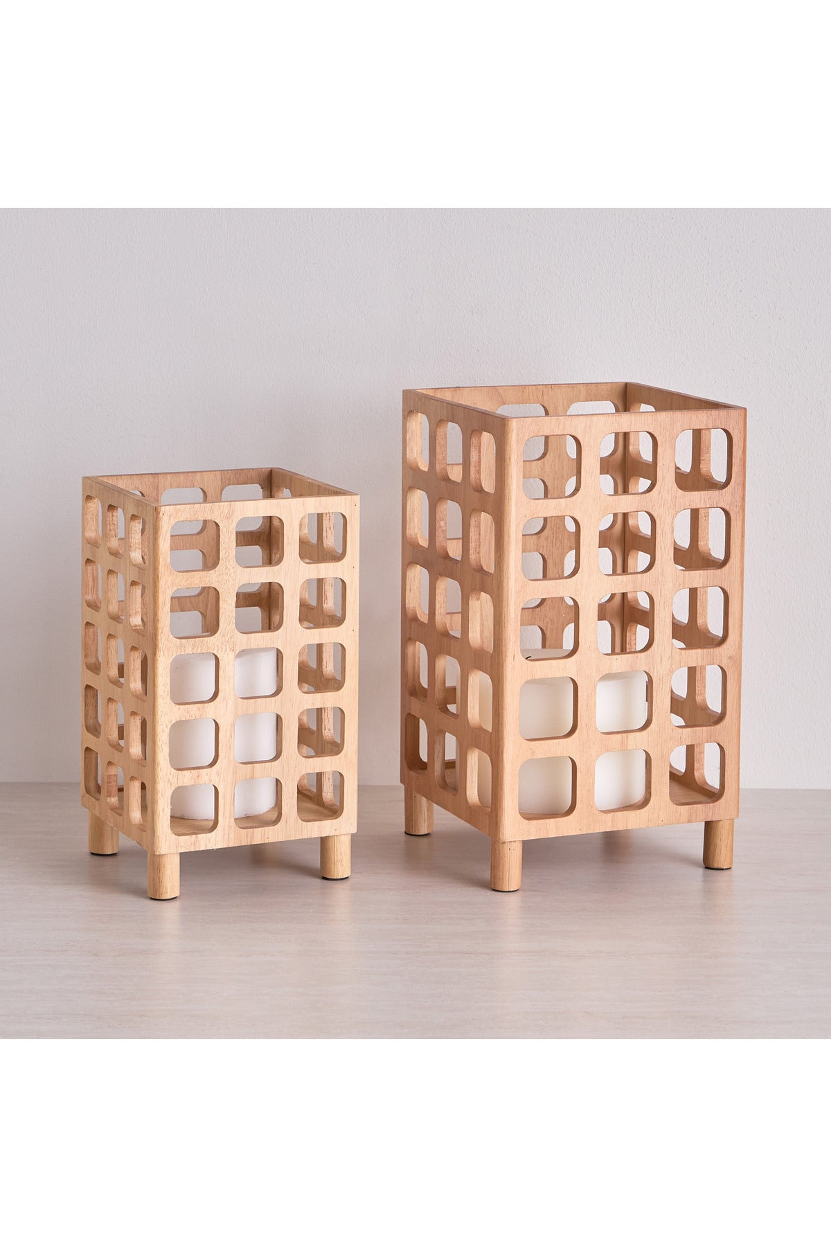 LouLou Ebba 2-Piece Hurricane Candleholder Set