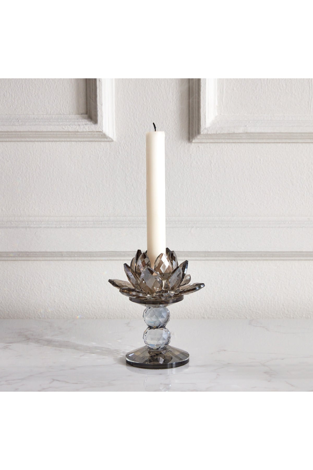 Arras Pillar Candleholder