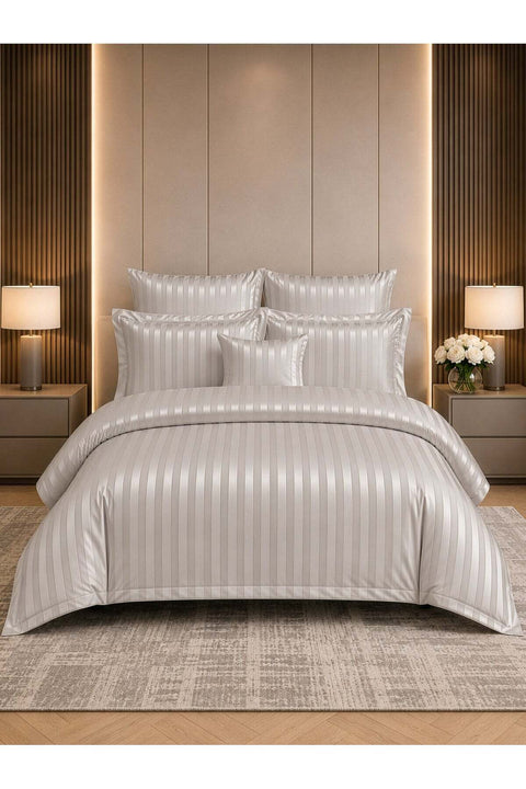 Hotel Striped Comforter Set, Fits 200x200 cm Size Bed, Removable Duvet Filler Included, 8-Pcs King Size, 350 GSM Filling.