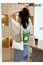 Women's Sweet and Fresh Embroidered Shoulder Bag, Ladies Casual Versatile Armpit Bag Crossbody Bag