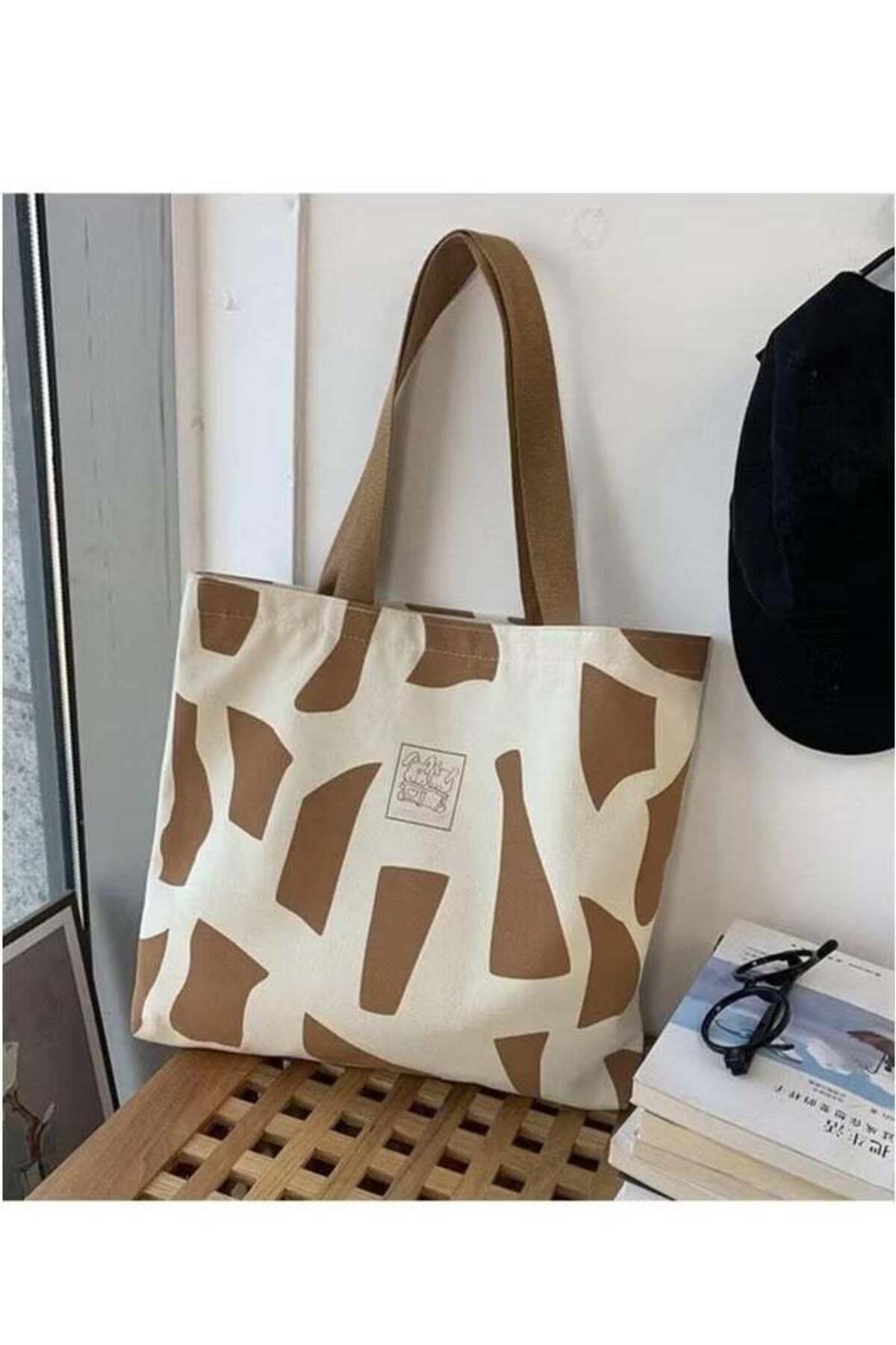 Women's Shoulder Tote Bag Canvas Handbag For Women Large Capacity Bucket Bag Fashionable Travel Messenger Shoulder Bag for Ladies Girls College Students