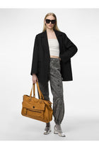 Women’s Totally Royal Leather Travel Bag13 Shoulder Bag, Cognac