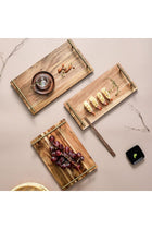 WOODEN TRAY-MEDIUM